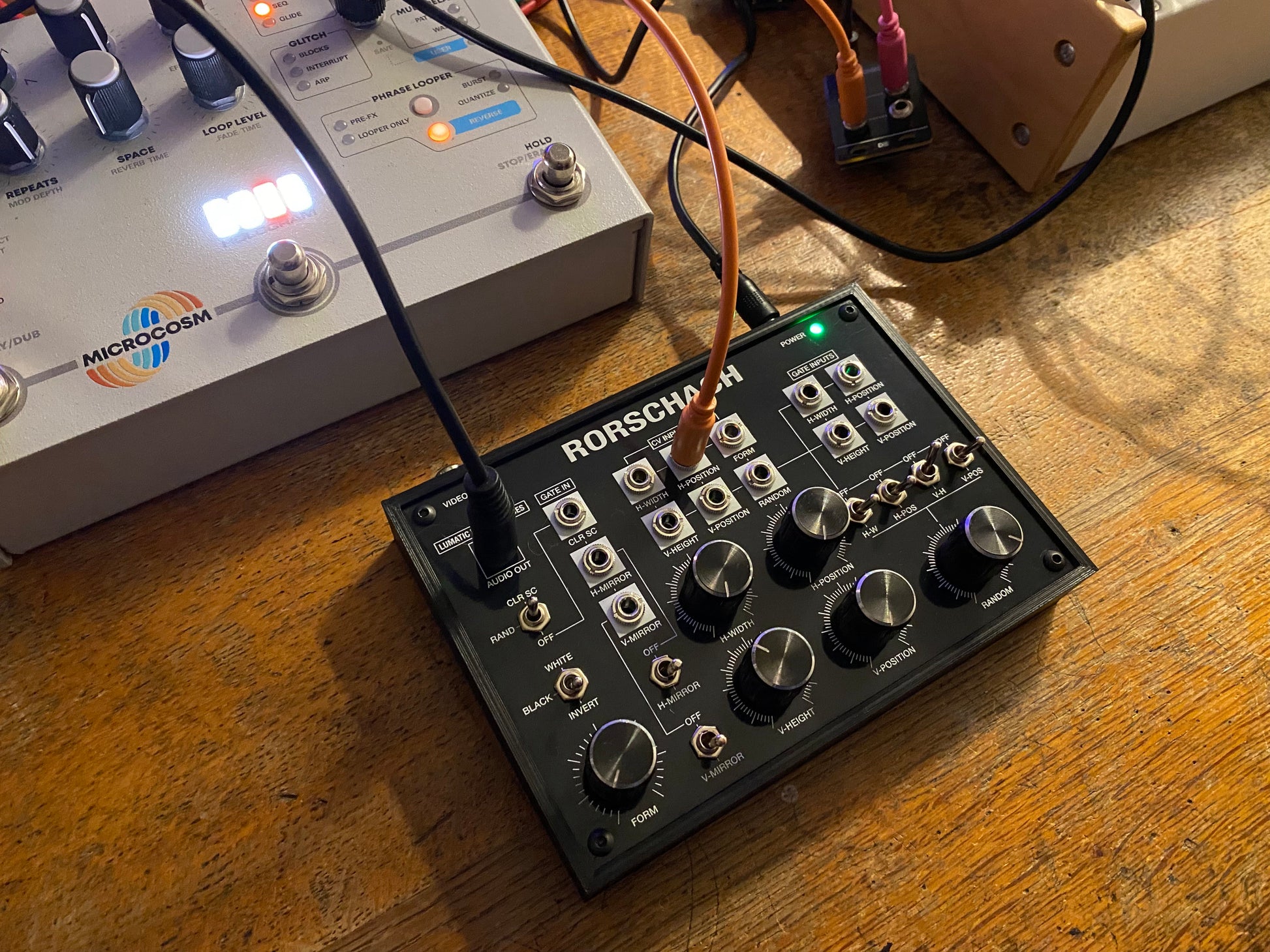 Rorschach video synthesizer generating black and white composite video patterns